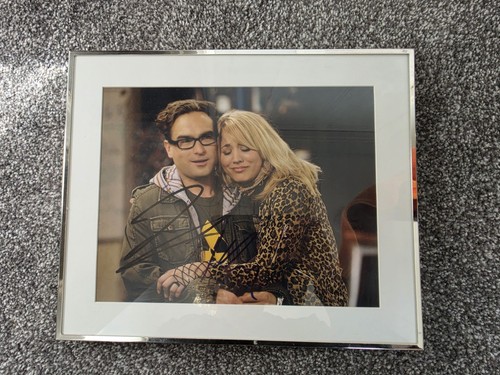 Johnny galecki kaley - johnny,