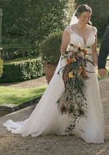 Suzanne Neville ‘Isobel’