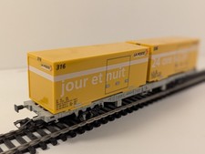 Piko OO/HO Gauge Two-Axle