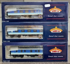 Rake Of 3 Bachmann 'Regional