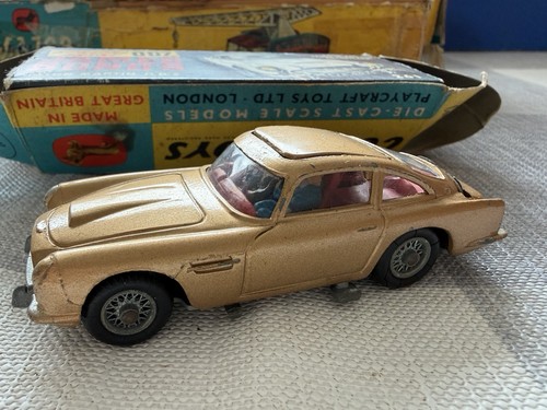 Corgi toys 1965 james - corgi,