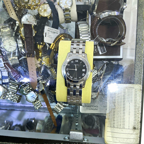 Gucci 5500 unisex quartz - unisex, date