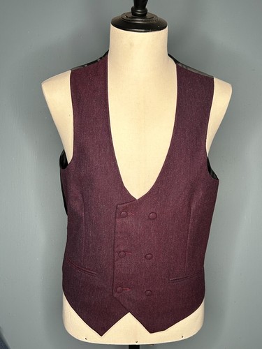 Burgundy lambswool scoop - burgundy,