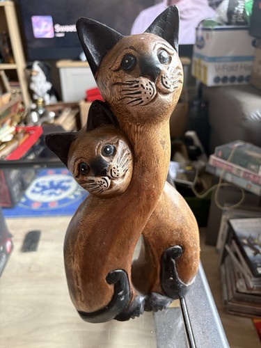 Vintage hand carved wooden - vintage, hand-carved