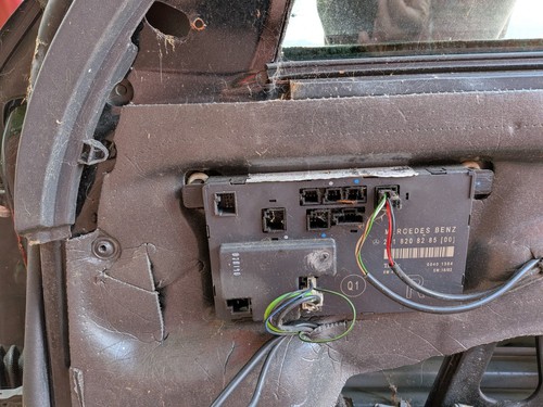 Mercedes class w211 door - mercedes,