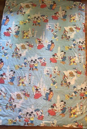 Vintage walt disney twin flat - walt,