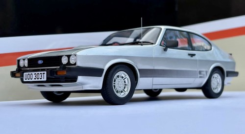 Scale ford capri 0 s - 1/18,
