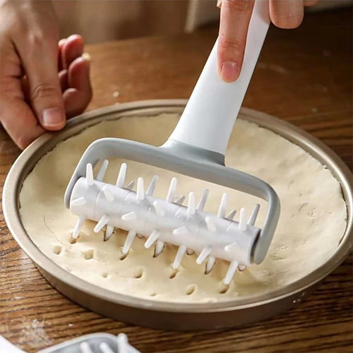 Plastic pizza base - base, pastry