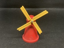 Windmill by Kemlows (yellow 256) KEMLOWS scratched out when taken over. See note