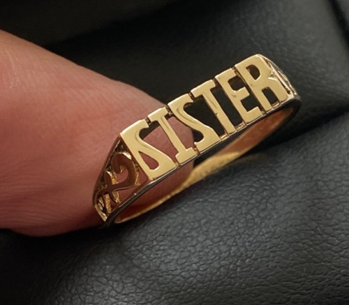 9ct gold sister - sister, q