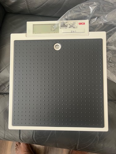 Seca 877 digital scale - seca,