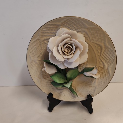 Capodimonte love england - capodimonte, england's