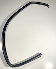 2012 Vivaro Mk1 Trafic Mk2 Lower MAIN WINDOW GLASS SEAL N/S Front Passenger Side