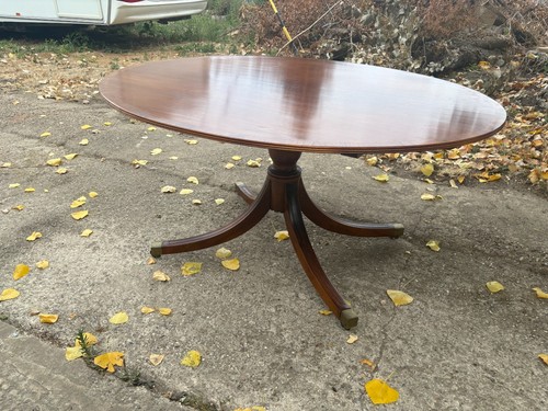 Oval tiltable dining table - tiltable,