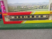 HORNBY00 MK1 COMPOSITE COACH