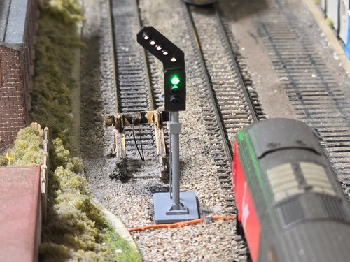 Sn08ri01 signals n gauge - sn08ri01,