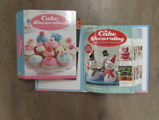 2 BINDERS OF CAKE DECOATING MAGAZINES (1-29) ** DeA  ** FREE UK POST **