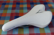 Whyte (Velo) 270 x 150mm road mountain bike saddle Cr-Mo steel rail 369g White 5
