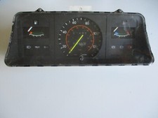 VAUXHALL ASTRA  MK 1 INSTRUMENT CLUSTER / CLOCK SET.  81 136 035.