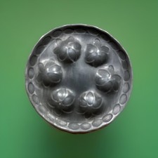 Vintage Arts & Crafts Circular