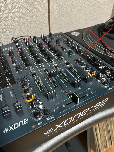 Allen heath xone 92 - allen, &