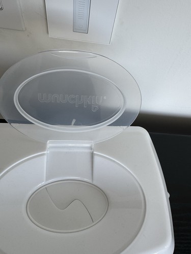 Hiccapop baby wipe - wipe, warmer