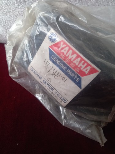 Genuine yamaha parts intake - yamaha,