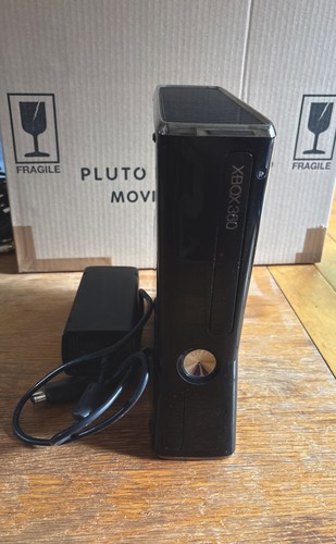 Microsoft xbox 360 slim 250gb - xbox,