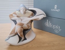 BNIB No. 8219 LLADRO Utopia