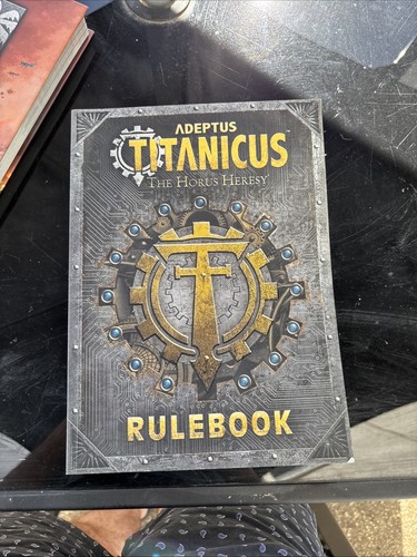 Adeptus titanicus horus - adeptus,