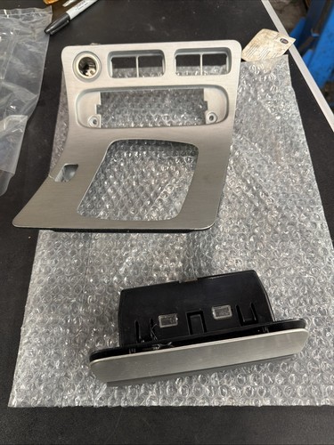 Saab ash tray - tray, gear