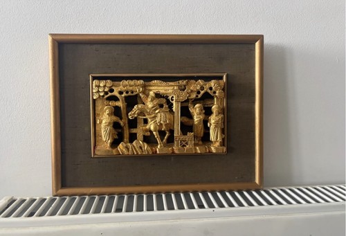 Chinese gilt wood - gilt, relief