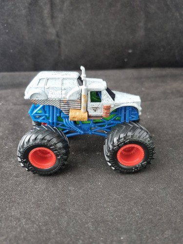 Monster jam double decker - monster,