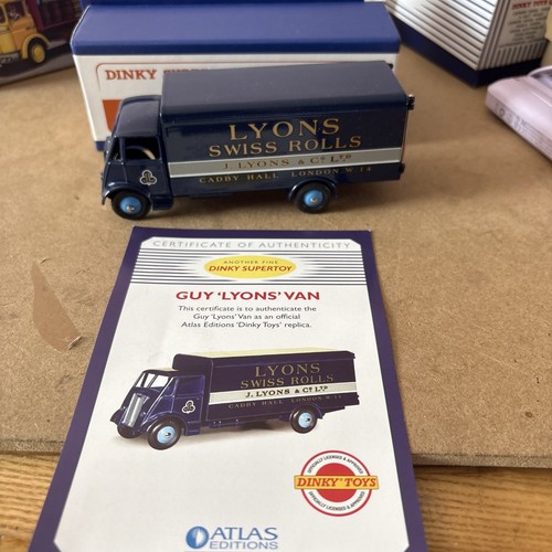 Atlas diecast dinky toys - diecast,