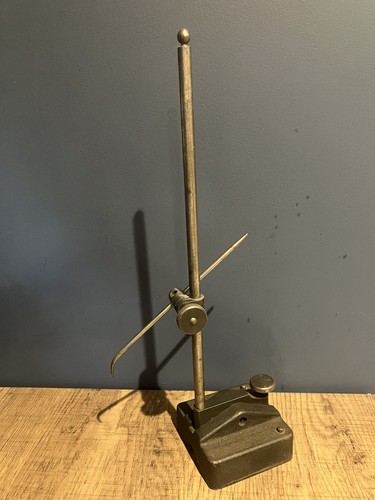 Vintage surface marking - , gauge