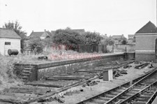 PHOTO  NEWBURY RAILWAY STATION