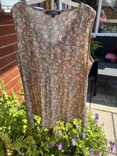 Green floral vest top - floral,