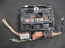Peugeot 307 Citroen C4 + Others Engine Bay Fuse Box 9661682780  S118983004Q