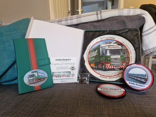 Eddie stobart plate pin - stobart,