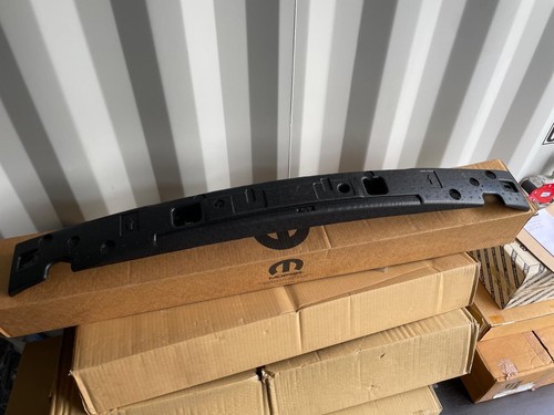 Chrysler voyager front bumper - chrysler,