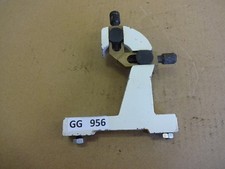 Lathe travelling steady cast