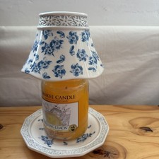 Yankee Candle Blue Floral Medium Shade and Plate Set CANDLE NOT INCLUDED  