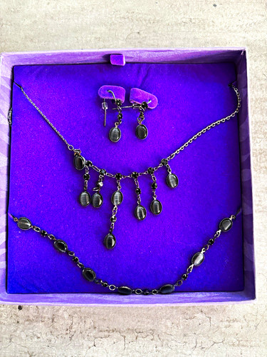 Buckingham jewellery set - buckingham,