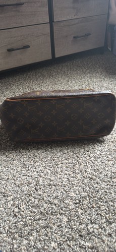 Louis vuitton handbags - louis,