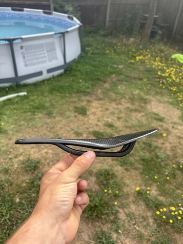 Carbon saddle ultra - light, sub