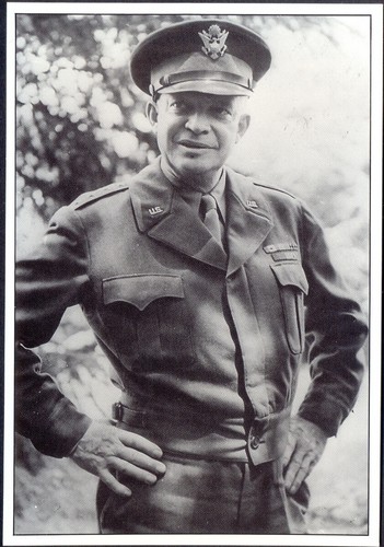 Modern postcard day ww2 - postcard:, ww2: