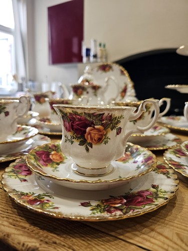 Royal albert tea - royal,