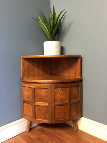 Nathan corner cabinet - corner,