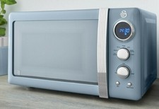 Swan Retro Blue Digital 800w 20L Microwave. Vintage Style Kitchen Microwave