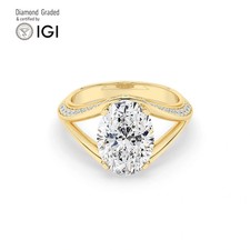 Oval Diamond Engagement Ring